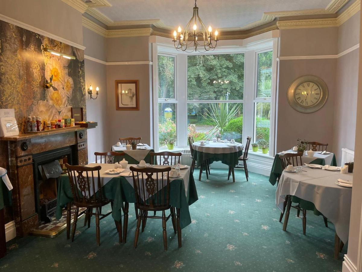 Rostrevor Hotel - Guest House Bury  Esterno foto