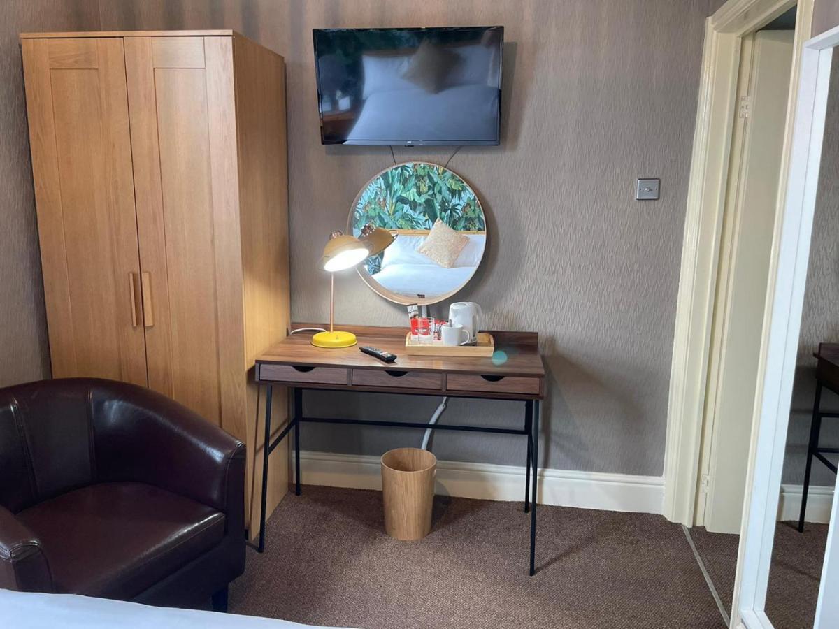 Rostrevor Hotel - Guest House Bury  Esterno foto